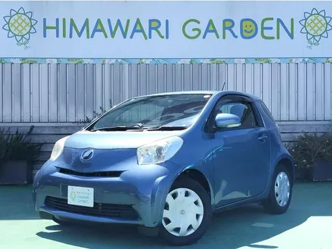 Toyota iQ