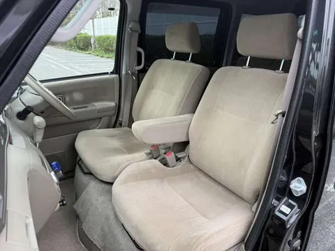 Daihatsu Atrai Wagon