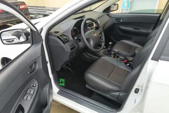 BYD F3
