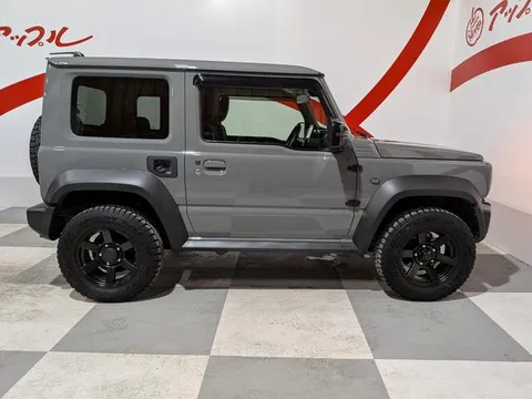 Suzuki Jimny Sierra