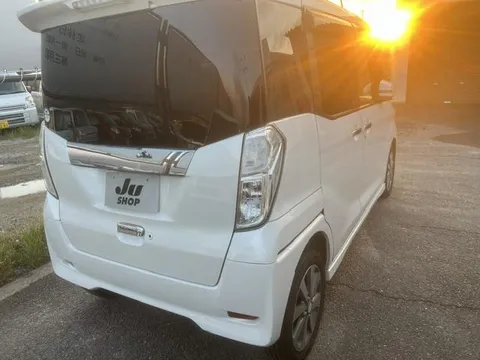 Mitsubishi eK Space Custom