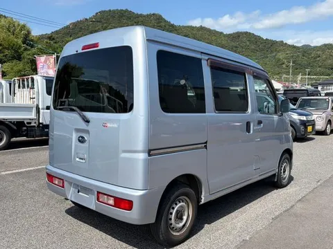 Subaru Sambar Van