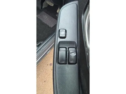 Nissan KIX