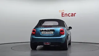 MINI Cooper Convertible