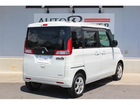 Suzuki Spacia