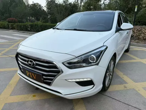 Hyundai Mistra