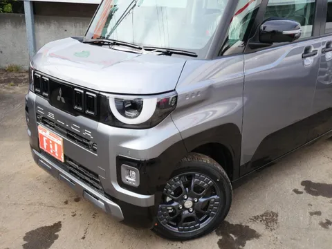 Mitsubishi Delica Mini