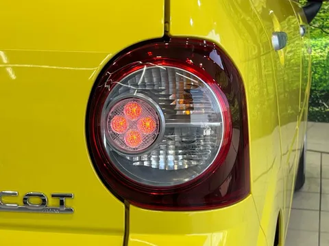 Daihatsu Mira Tocot