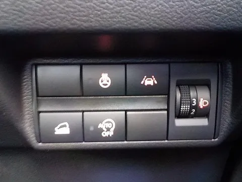 Mitsubishi eK X