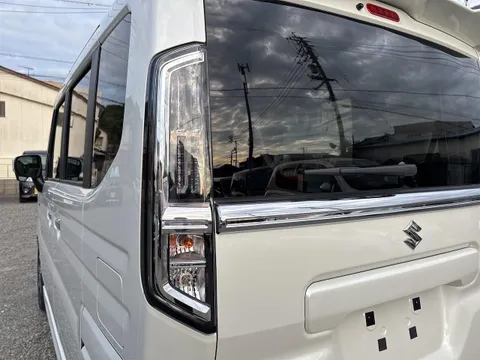 Suzuki Spacia Custom