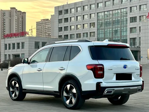Gac GS8