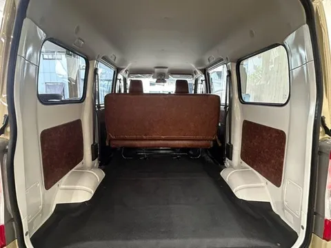 Toyota TownAce Van
