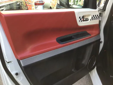 Honda N-BOX Slash