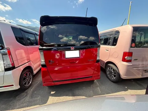 Honda N-BOX Plus Custom