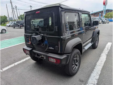 Suzuki Jimny Sierra