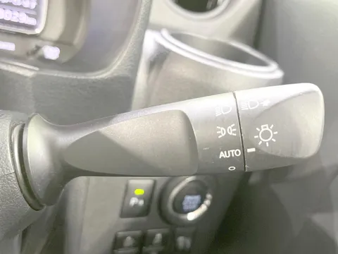 Daihatsu Mira Tocot