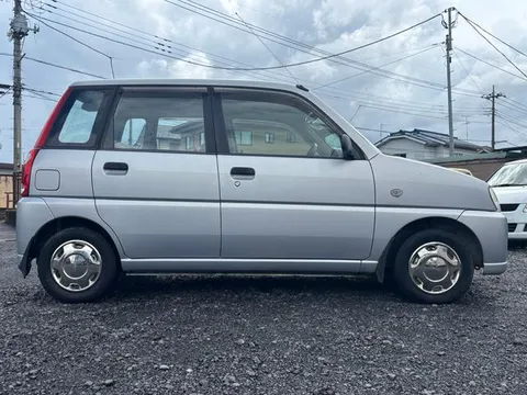 Subaru Pleo