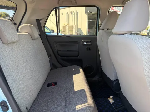 Daihatsu Mira Tocot