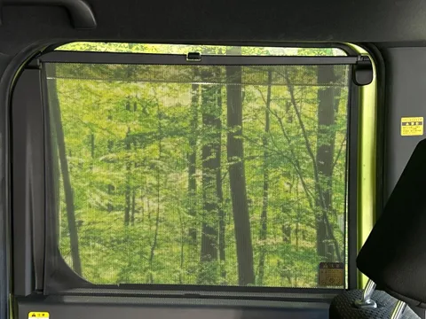 Toyota Pixis Mega