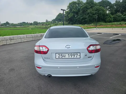 Renault SM3