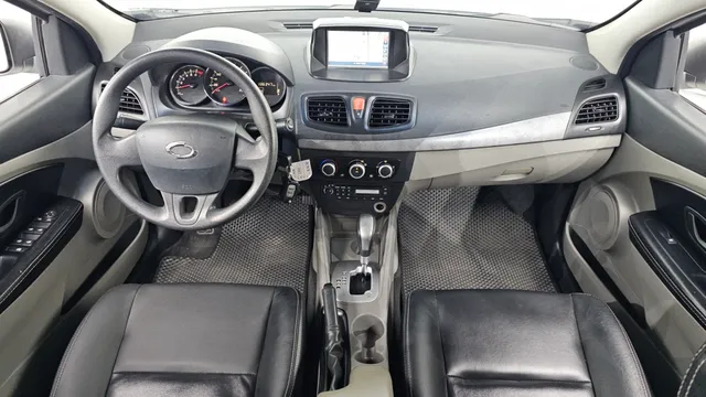 Renault SM3