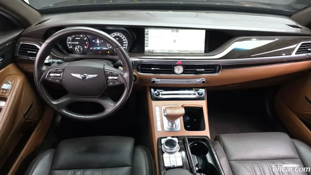 Genesis G90