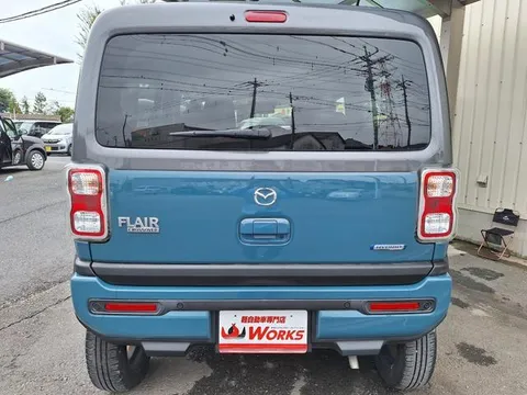 Mazda Flair Crossover