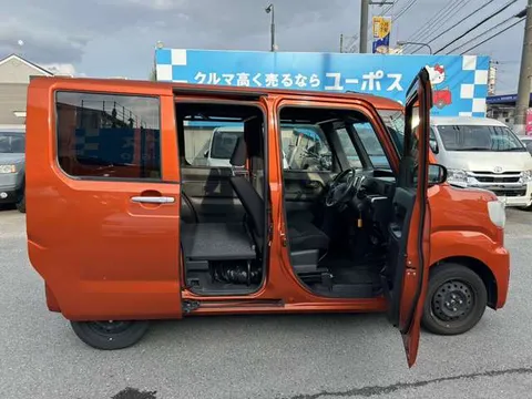 Daihatsu Hijet Caddie