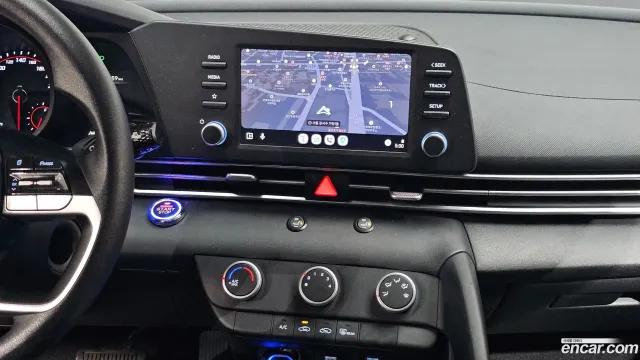 Hyundai Elantra (Avante)
