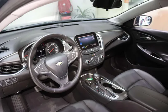 Chevrolet Malibu XL