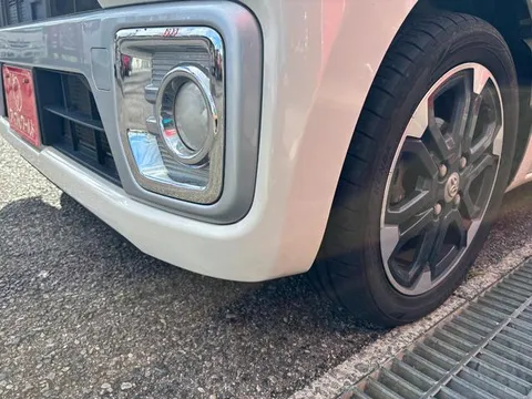 Toyota Pixis Mega