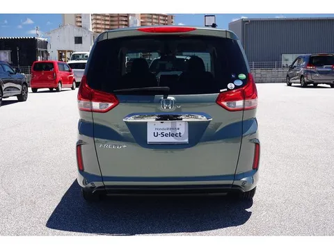 Honda Freed Plus