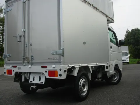Nissan Clipper Truck