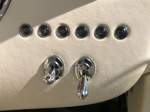 Nissan Figaro