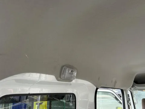 Mitsubishi Minicab Van