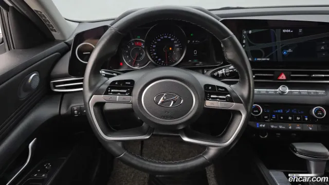 Hyundai Elantra (Avante)