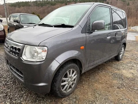 Nissan Otti