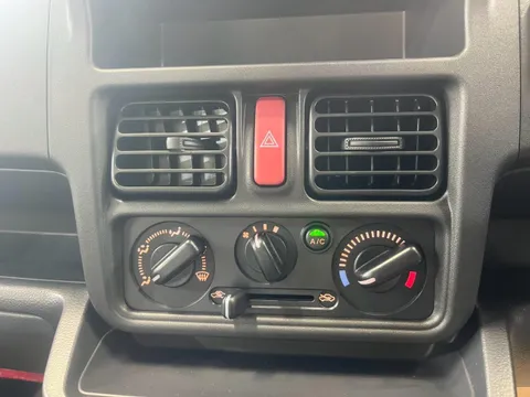 Nissan Clipper Truck