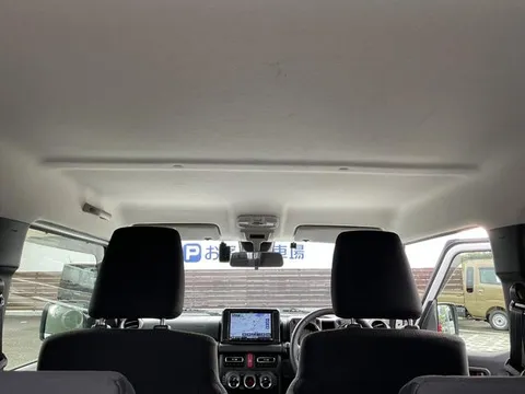 Suzuki Jimny Sierra