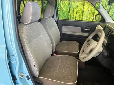 Daihatsu Mira Tocot
