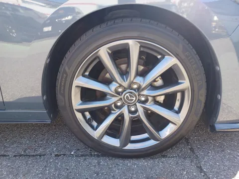 Mazda MAZDA3 Fastback