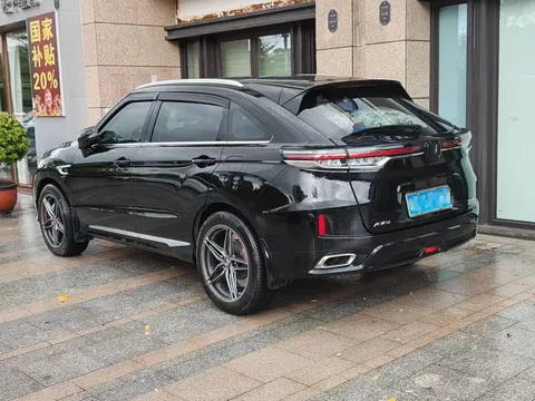Honda UR-V
