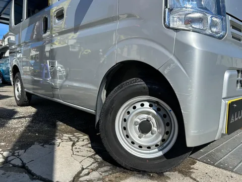 Nissan Clipper