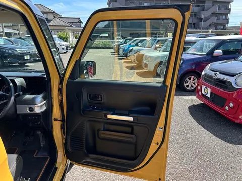 Suzuki Spacia Gear