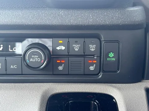 Honda N-BOX Joy