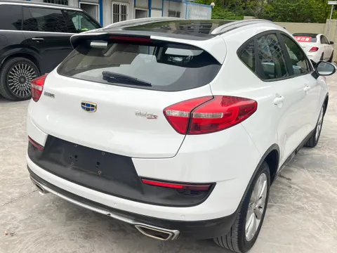 Geely Emgrand GS
