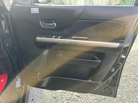 Suzuki Spacia Custom Z