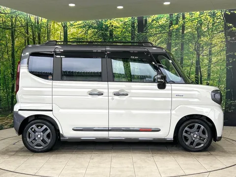 Suzuki Spacia Gear