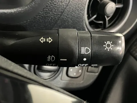 Toyota Yaris (Vitz)