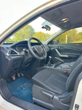 Venucia T90